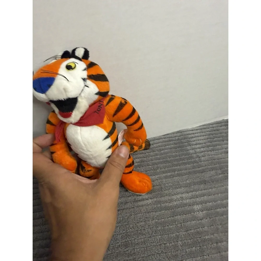 Vintage Doll Kellogg's Tony the Tiger Plush from 1993 Sasco Inc 10